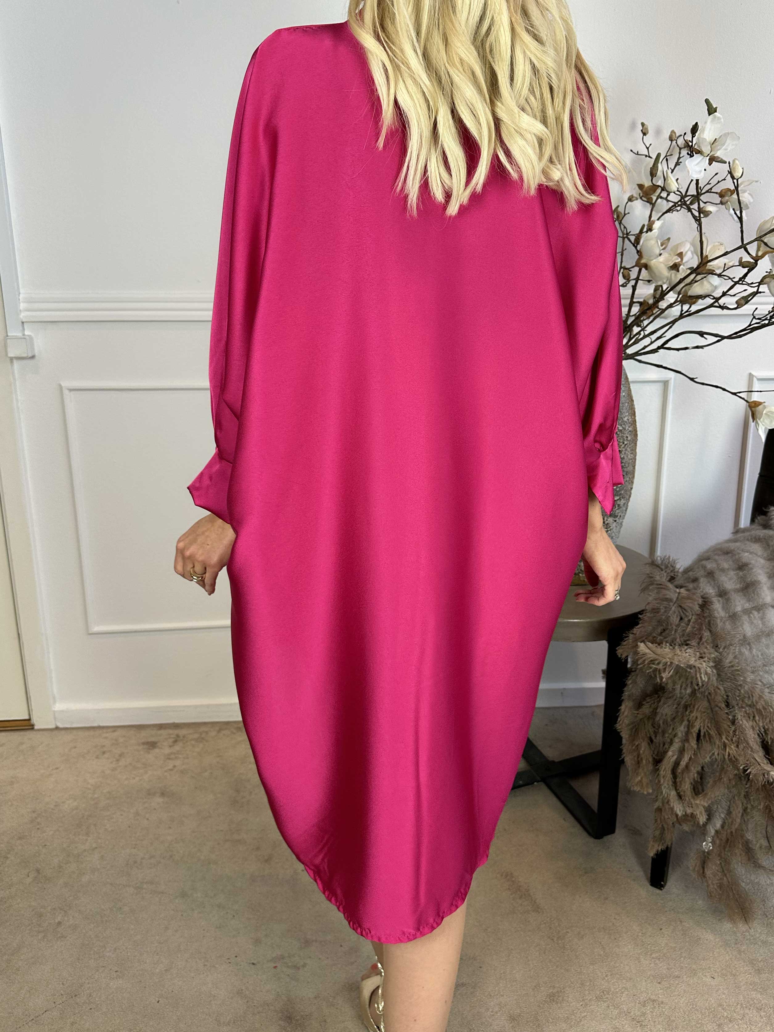 Anja - Skjorte i silkelook med flagermusærmer